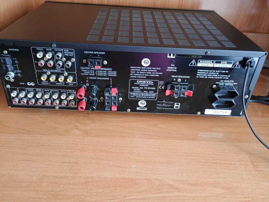 Amplituner ONKYO TXSV454  z pilotem