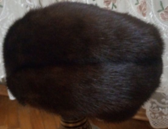 Продам шапка- жіноча