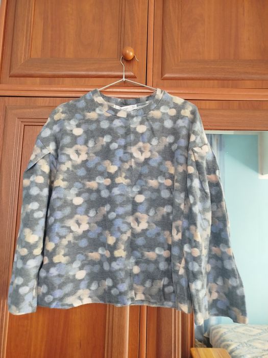Кофта  Mango в розмірі М