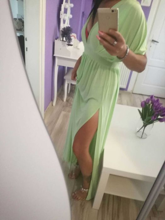 Unikalna sukienka maxi.