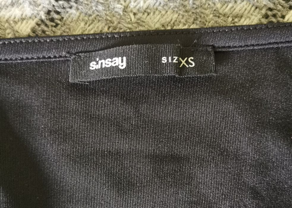 Bluzeczka damska krótka