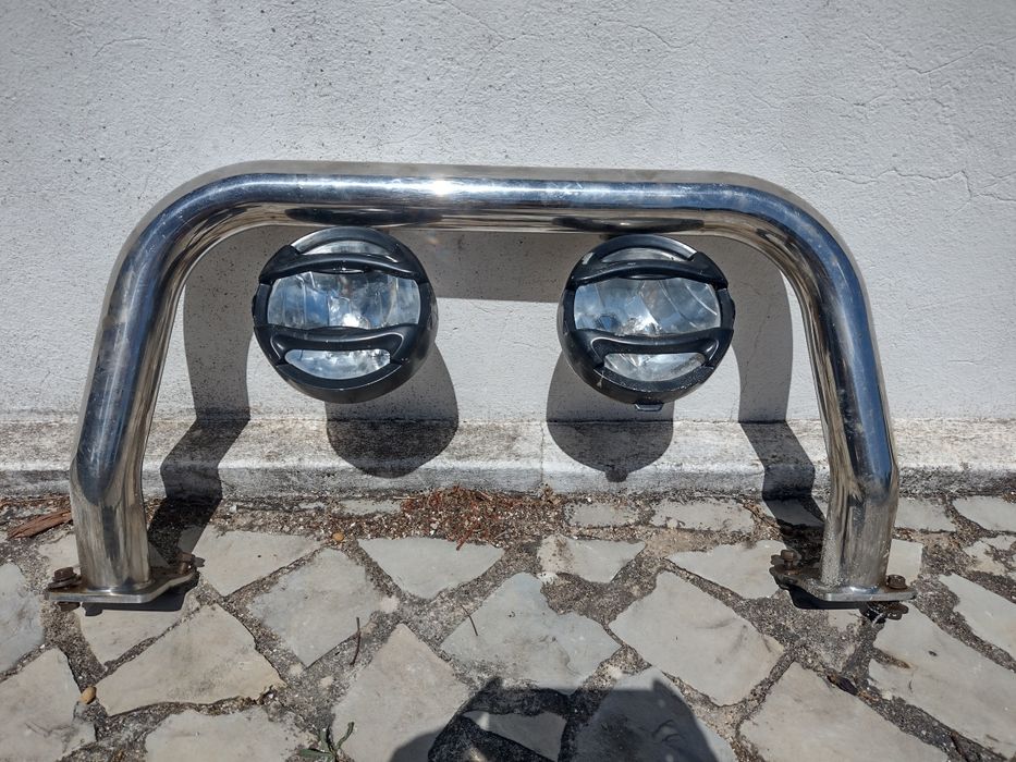 Barra de proteção frontal (Mata vacas)