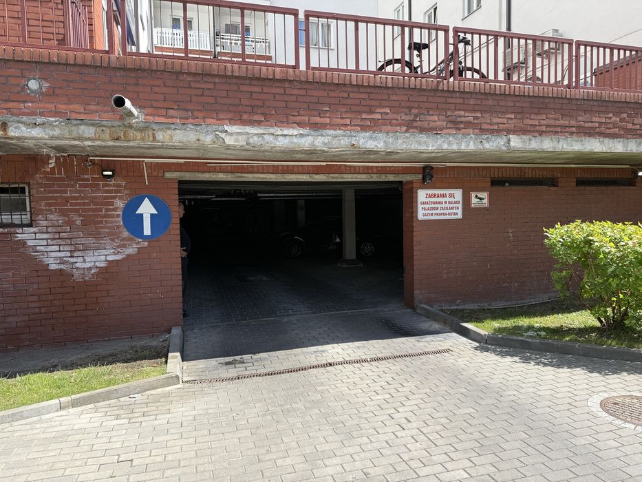 Miejsce postojowe do wynajęcia