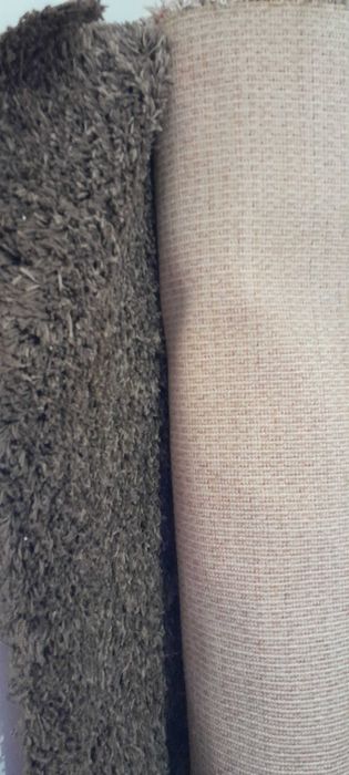 Tapete castanho para sala de estar ou hall de entrada