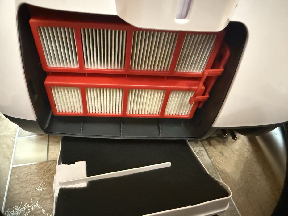 Пилосос з аквафільтром Gorenje