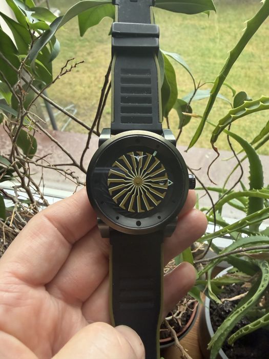 Zinvo Blade Titan