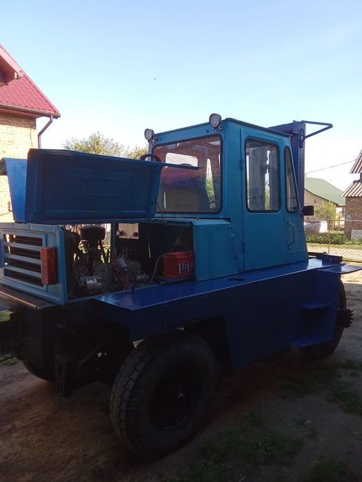 Львівський навантажувач