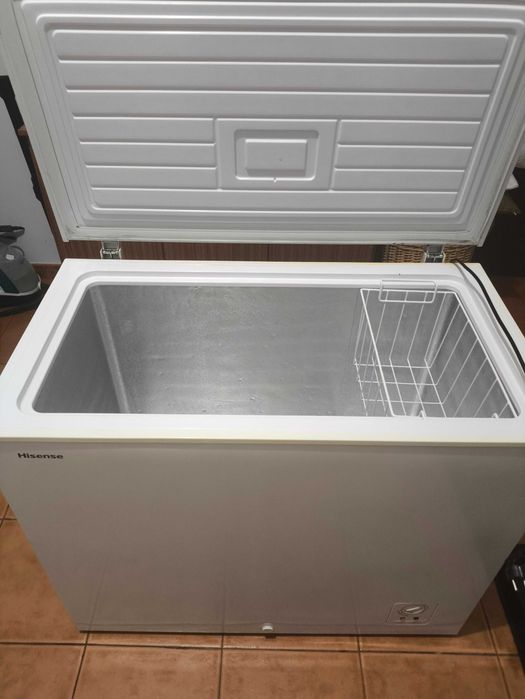 Arca congeladora Hisense