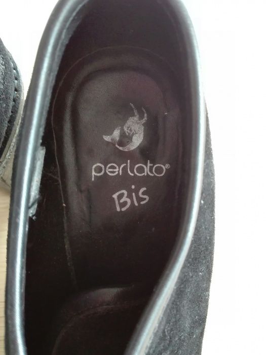 Botki, na platformie