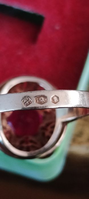 Złoty pierścionek r.19 warmet