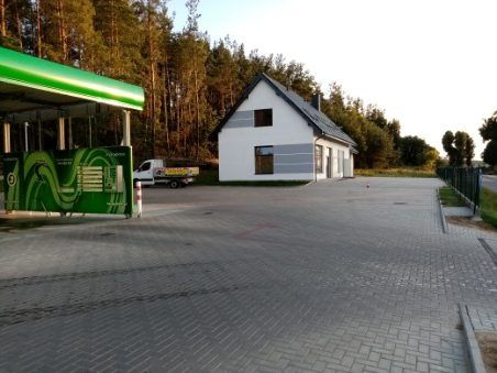 Wynajmę lokal usługowy w Lini