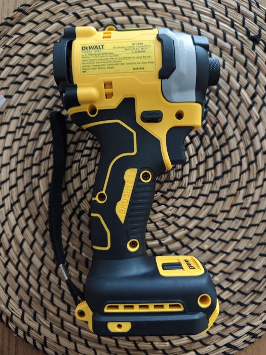 Zakretarka DCF850 DeWalt