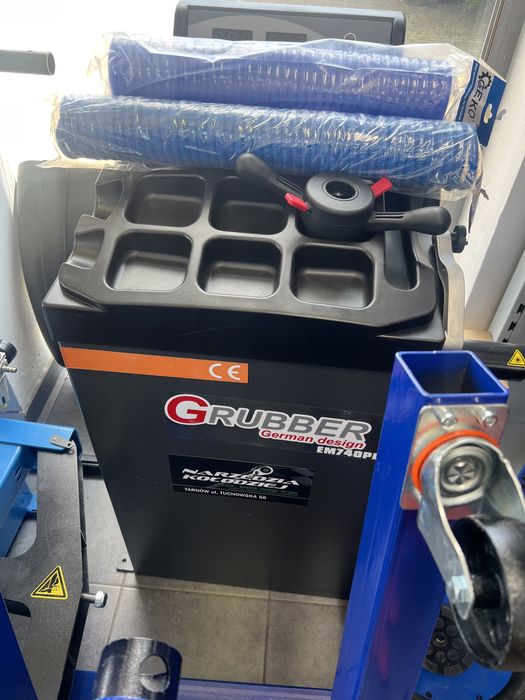 Montażownica do opon i wywzaraka grrmany