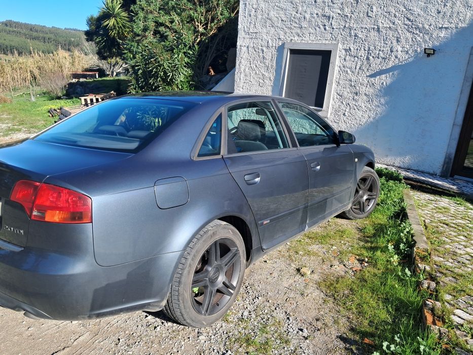Audi A4 sline  2.0  ,  170cv   em bom estado geral