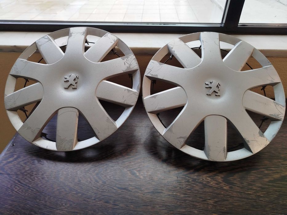 Tampão de roda Peugeot 107