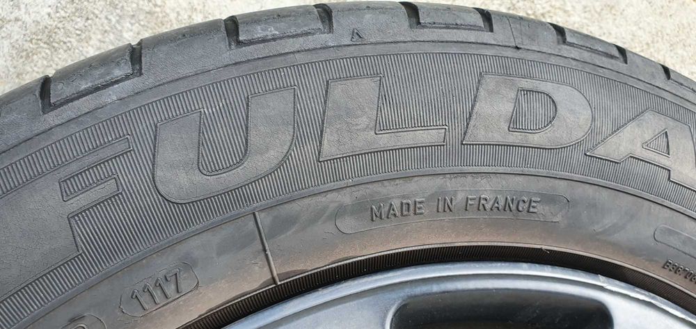 Alufelgi 15 z oponami letnimi, VW Passat i inne ET37