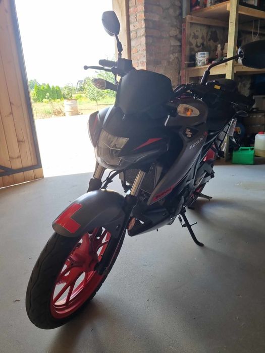 Suzuki gsx-s 125  anglik zamiana na anglika