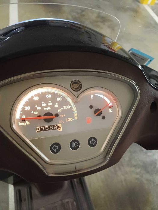 Scooter Zahara 125cc