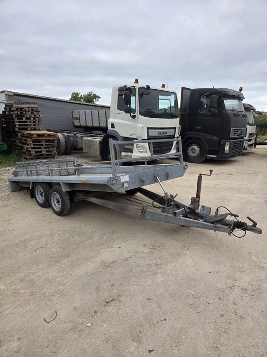 Atrelado / Reboque 2700 KG
