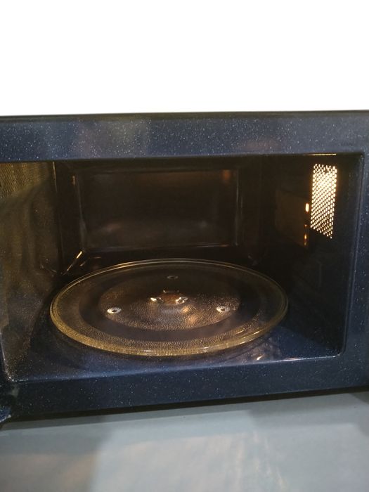 Микроволновая печь Samsung ME 81 KRW