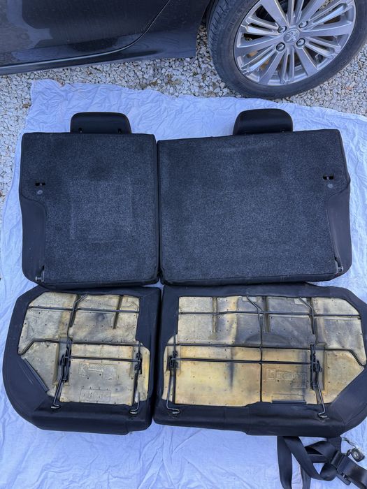 Bancos traseiros 6L cupra