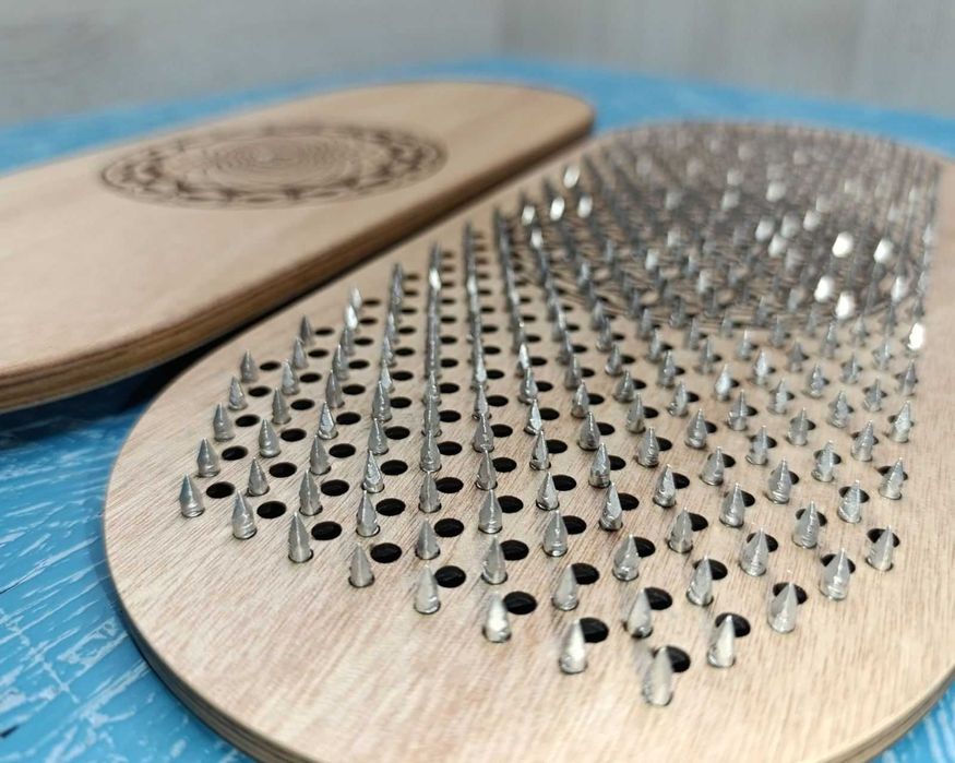 Дошка Садху з цвяхами для йоги. Цвяхостояння. 10мм.