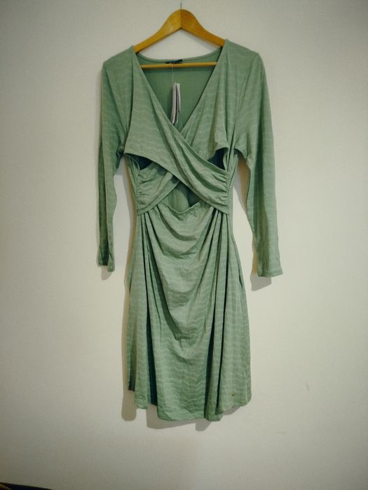 Сукня для годуючих мам