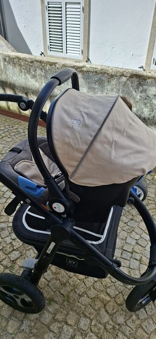 Carrinho Trio ZY Safe Adventure Tribe 3 - Completo c/ Caixa e Manuais.