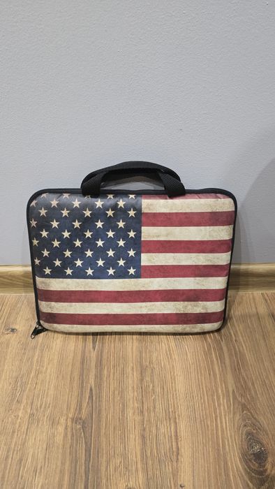 Pokrowiec futerał etiu na tablet