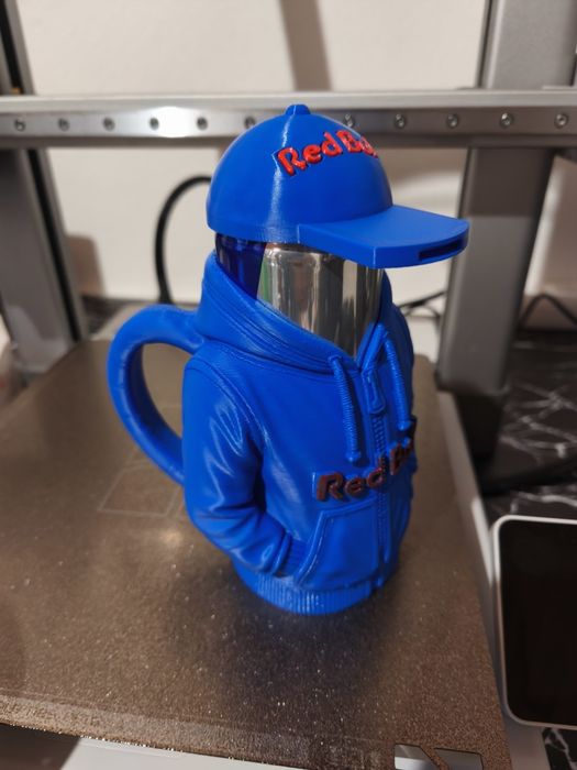Caneca Redbull com abridor de lata