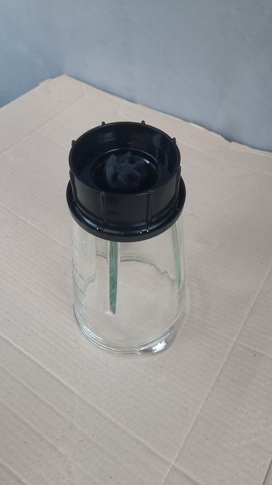 Скляна чаша 1.5л  для стаціонарного блендера,  нова