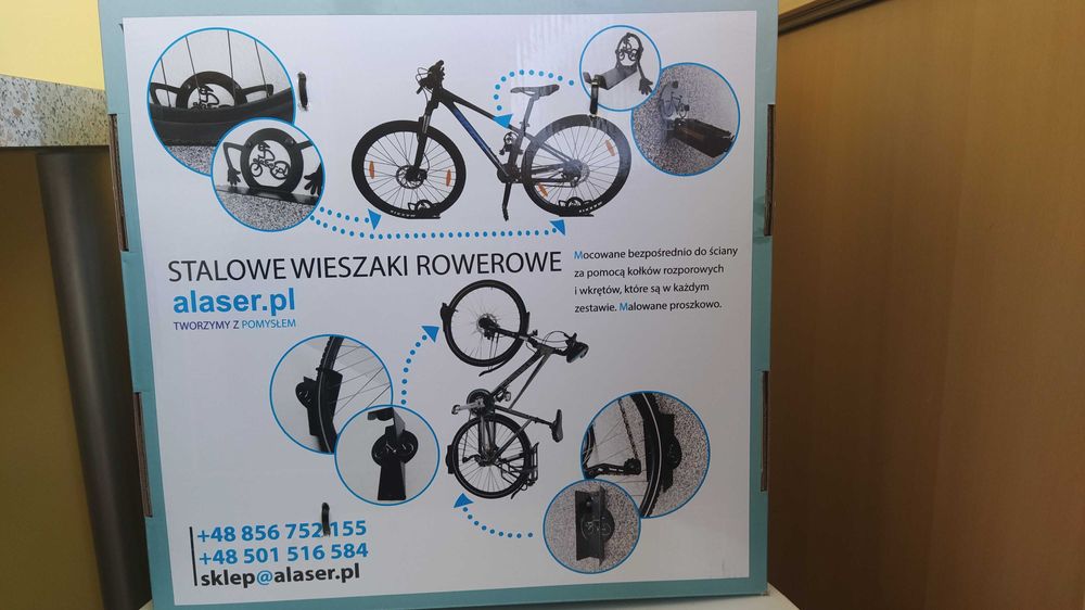 Wieszak na rower ozdobny ze stali