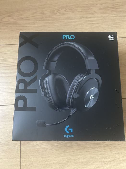 Logitech g pro headset