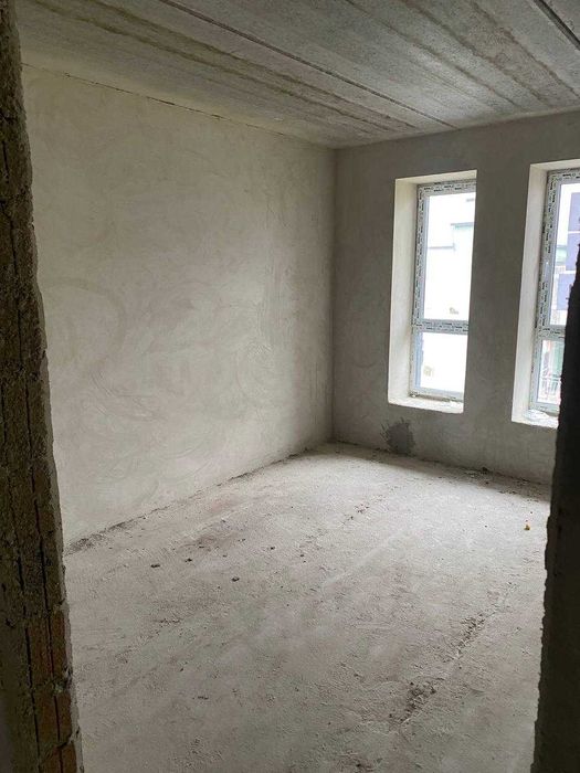 Пропонується до продажу простора двокімнатна квартира