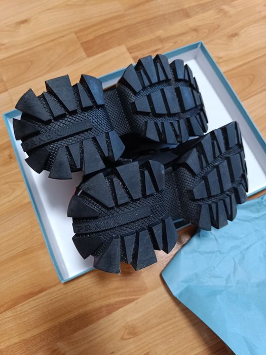 Кросівки Prada ( розмір 38 )