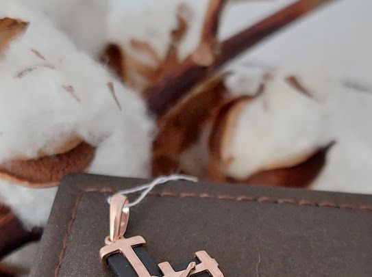 Хрестик срібний з каучуком та розп'яттям позолочений