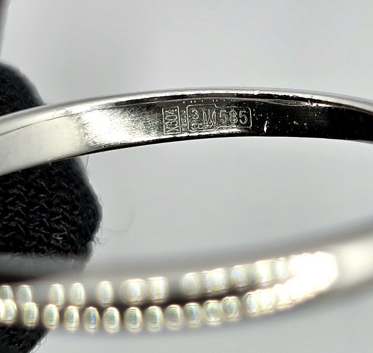 Продам кольцо с бриллиантами 0.17 карат