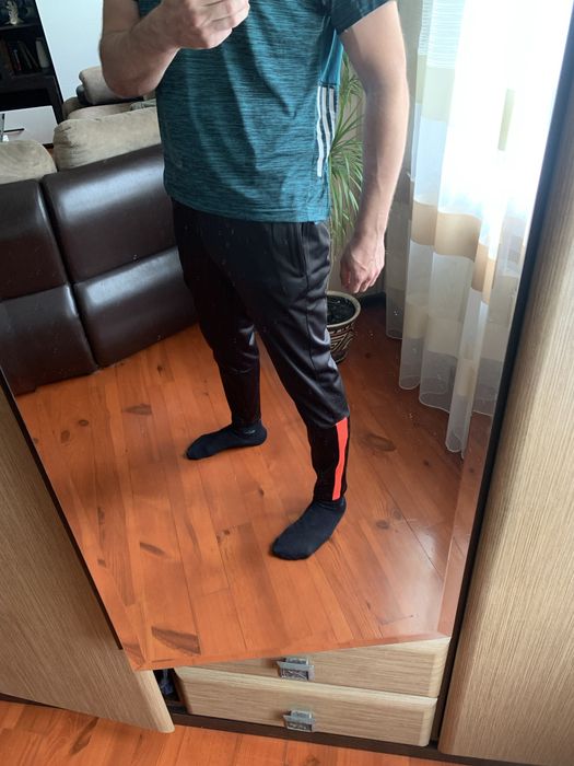 Спотривні штани Puma