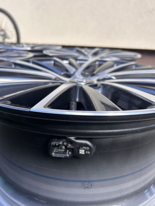 Felgi Lexus Komplet felg ES 18” NEW (8J, ET45) czujniki cisnienia