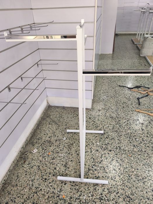 Expositor de Metal para roupa
