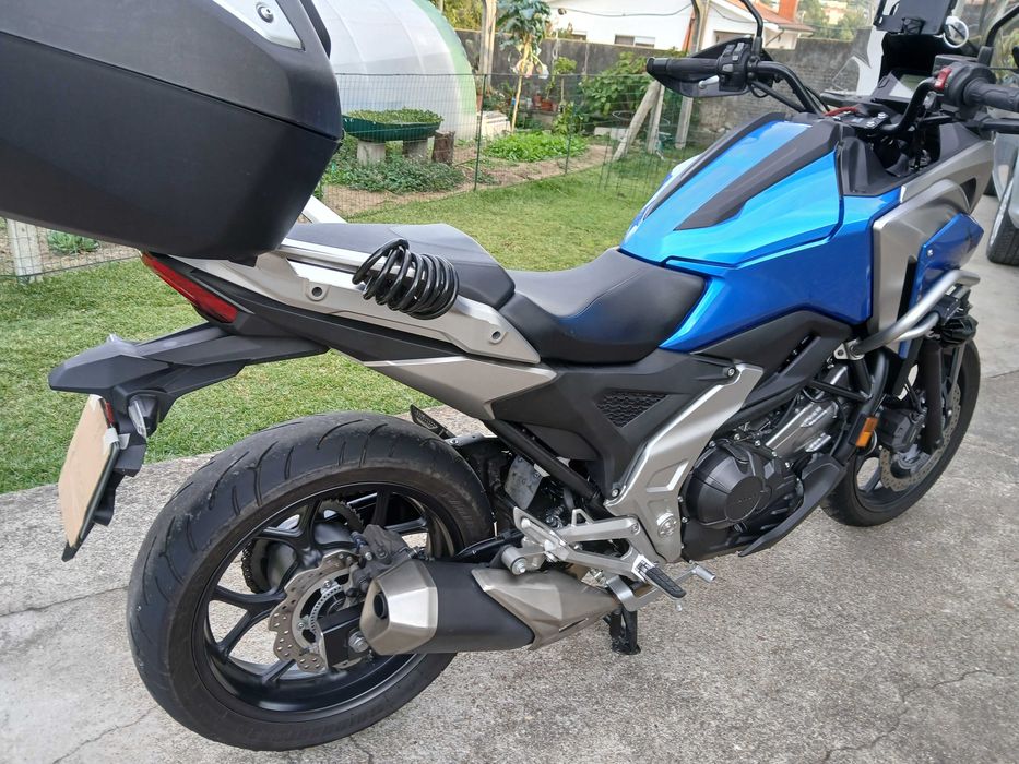 Honda NC 750X com  23.000 Km