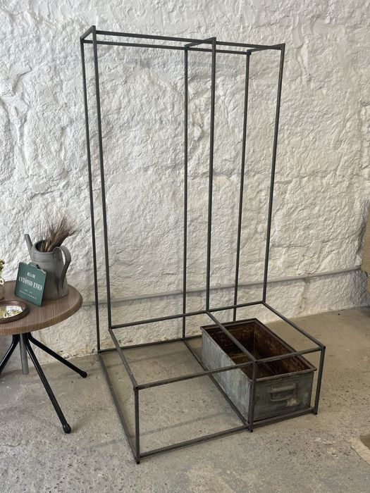 Cabide metal / suporte