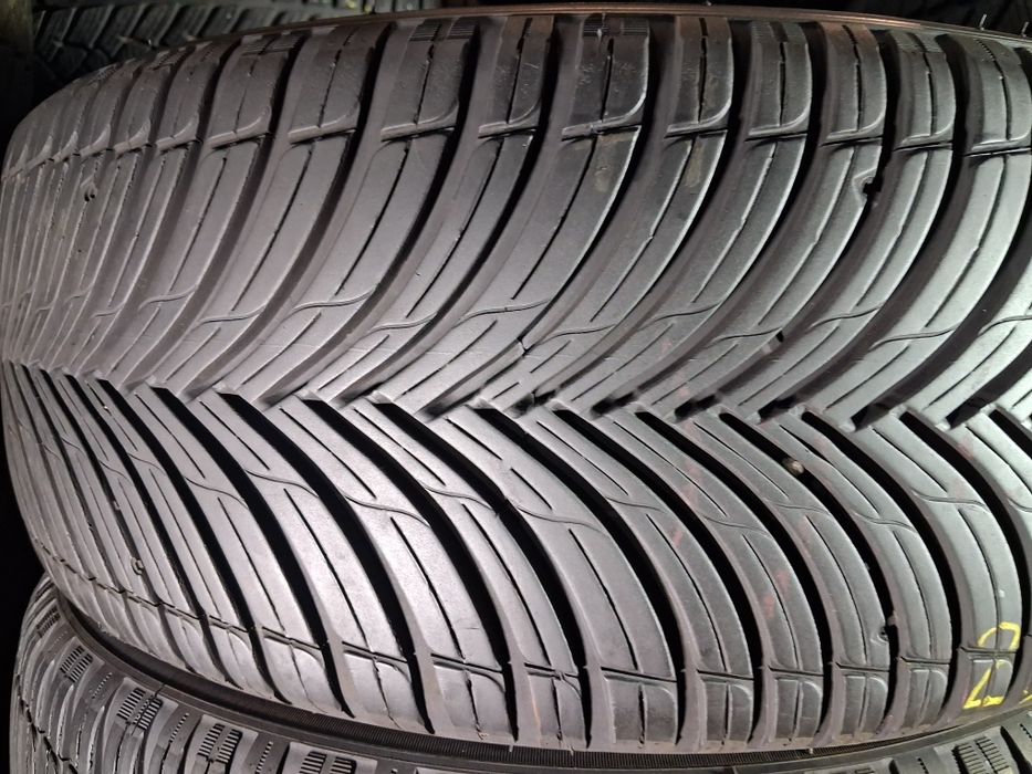 235/45 R18 Kleber Quadraxer all seasons шини б/в всесезонні