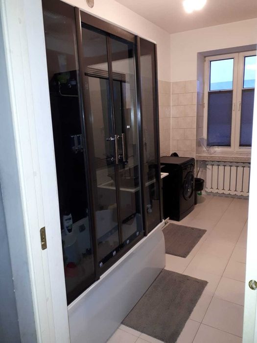 okazja centrum  ul Piotrkowska do wynajęcia M4  ok 90m2 z balkonem