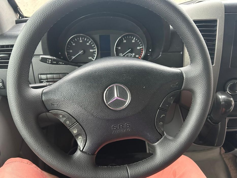 M. B. Sprinter L3H2 Long 2011р .319cdi 3.0-V6 Automatic
