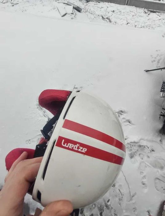 Zestaw narciarski dla dziewczynki buty 24/24,5 277 mm kask kijki