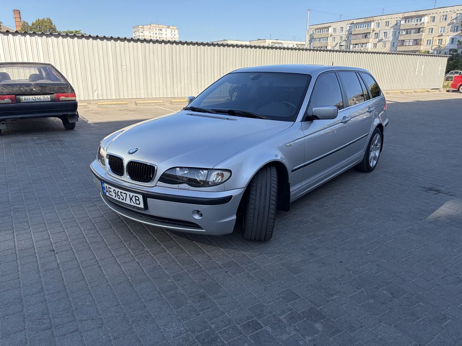 Легковой автомобиль