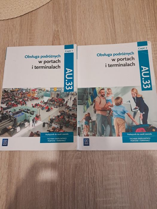 Podręcznik cześć 1 i 2  Obsługa podróżnych w  portach i terminalach