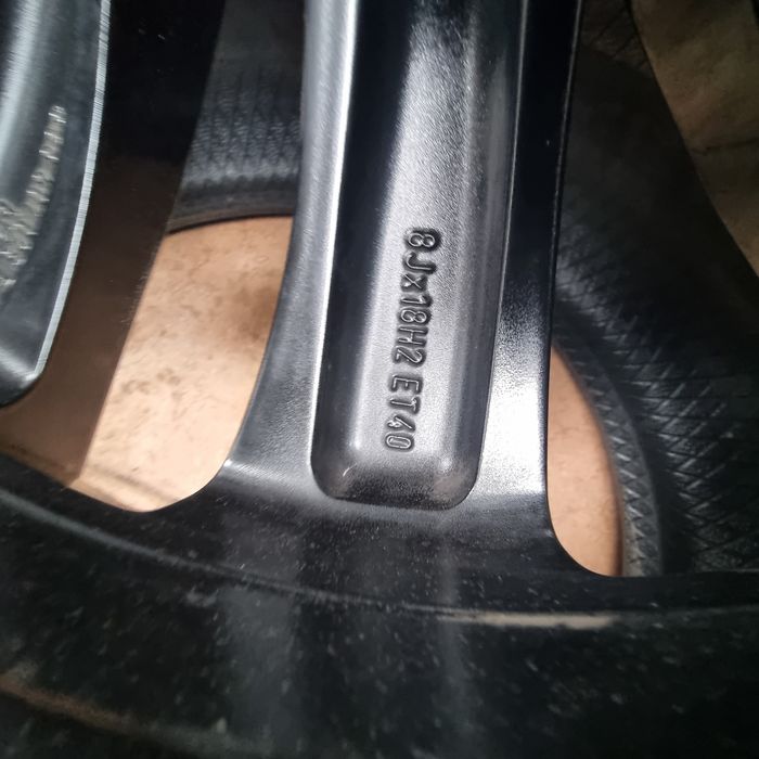 Диски VW R18 5x112 8j ET40 ЦО57.1 оригінал