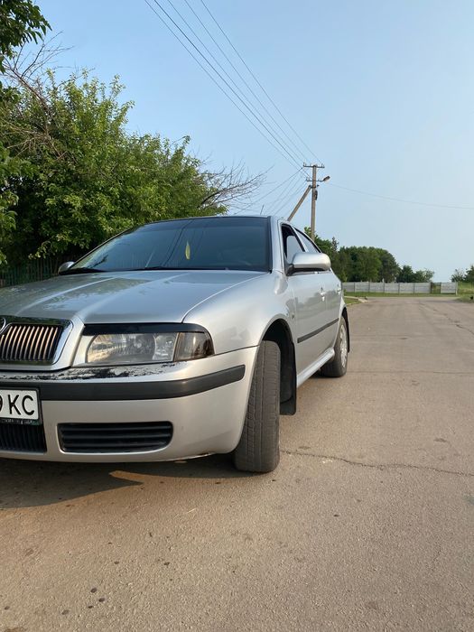 Skoda Octavia tour 2010 год